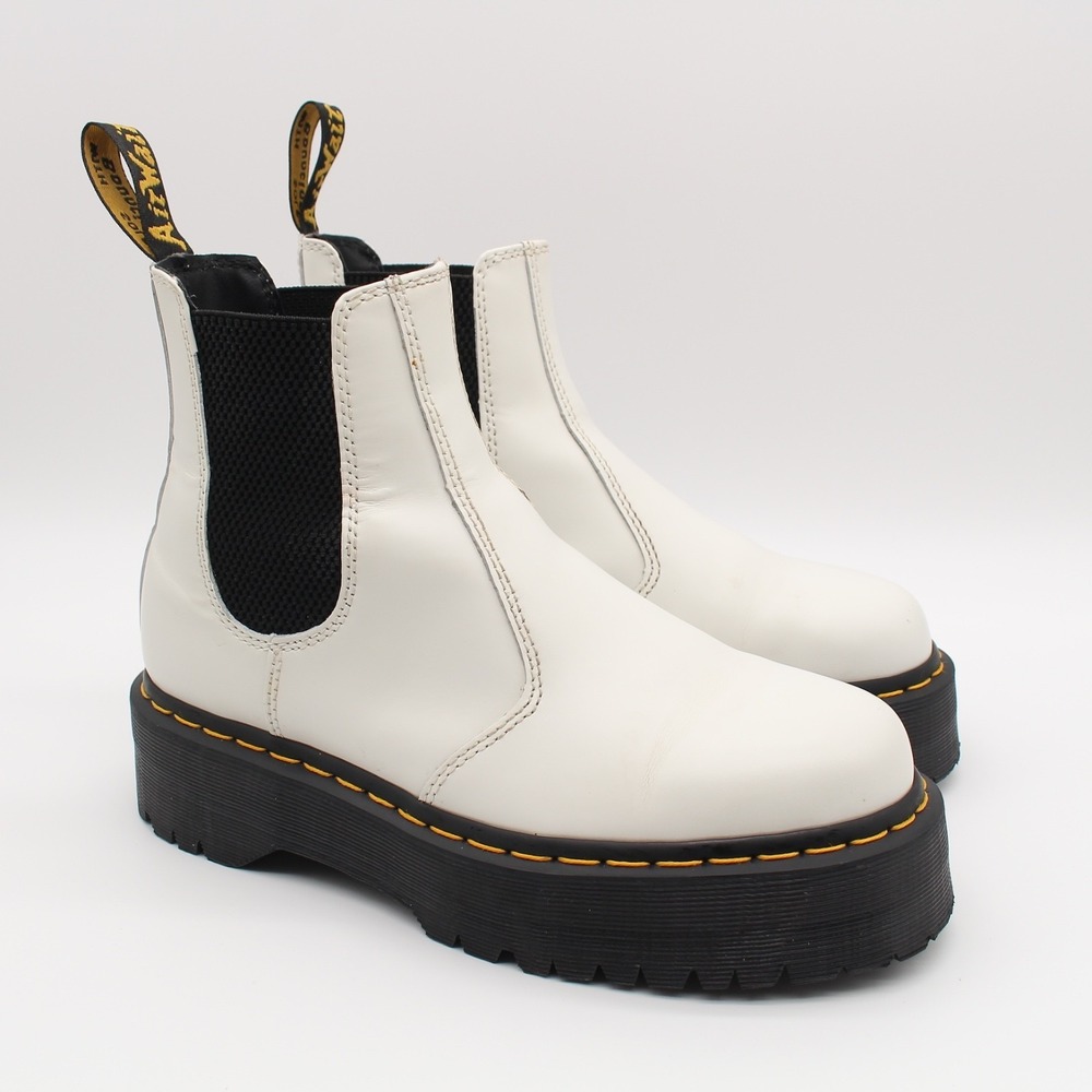Dr Martens 2976 QUAD Platform Chelsea Boots Womens Size 9 White Leather Pull On